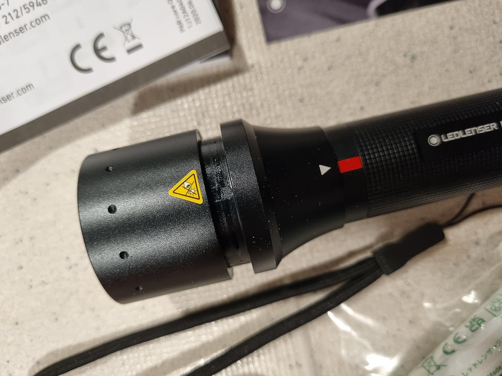 Ledlenser P6R Core QC lampe torche 270 lm RGB rechargeable