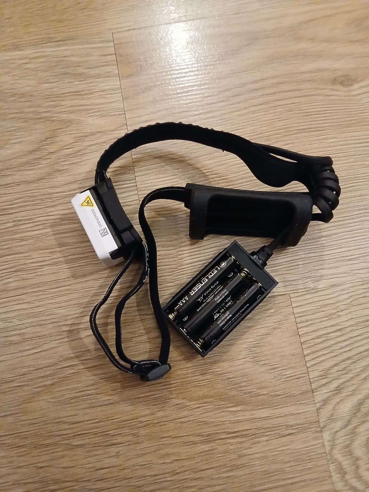 Ledlenser NEO3 Lampe Frontale 400lm Noire 97g 20h AAA