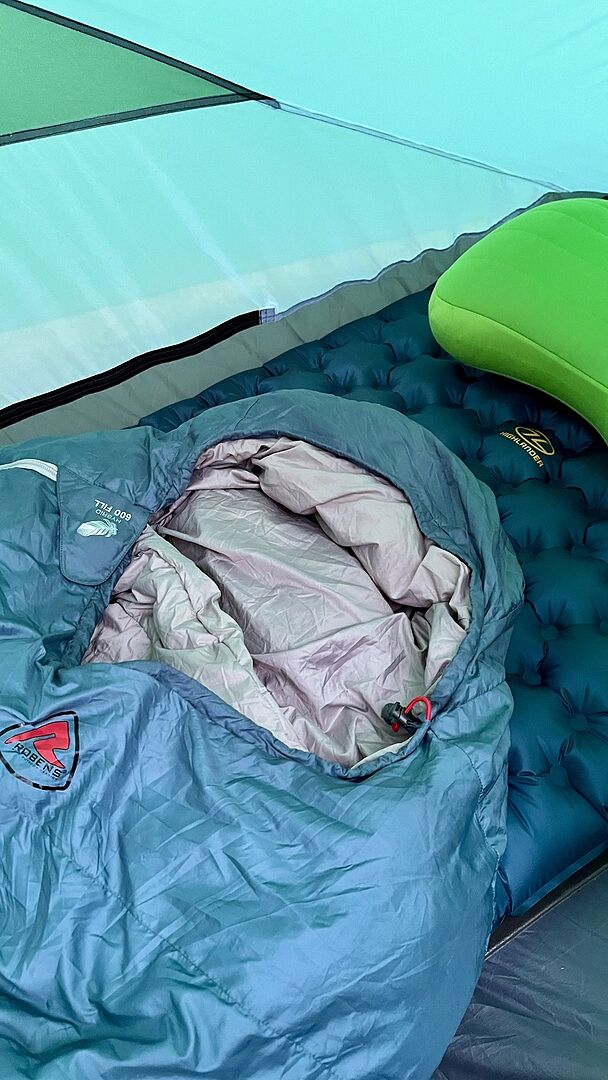 Highlander Nap-Pak Arctic R11 matelas bleu profond