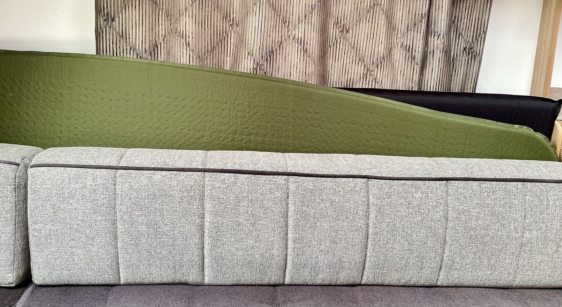 Highlander Kip Mat matelas autogonflant olive 198 cm