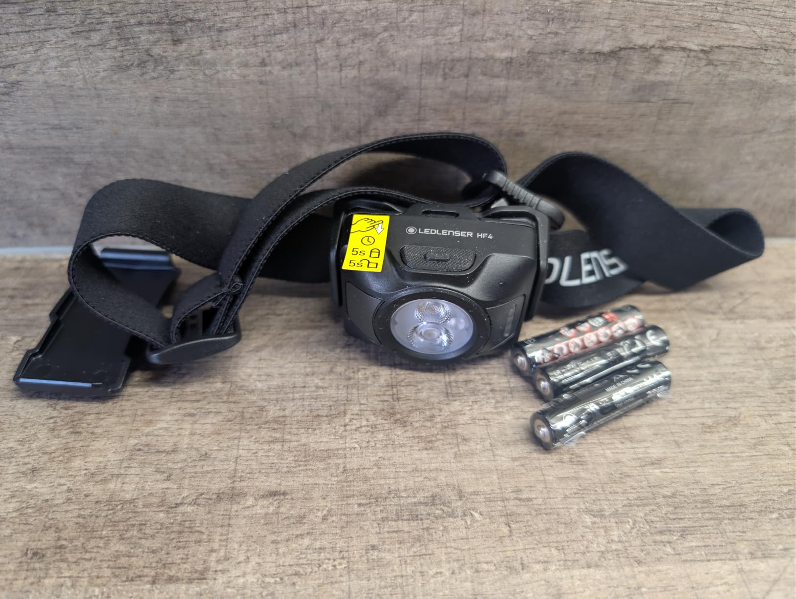 Ledlenser HF4 lampe frontale bleue 450 lm 110 m IP67