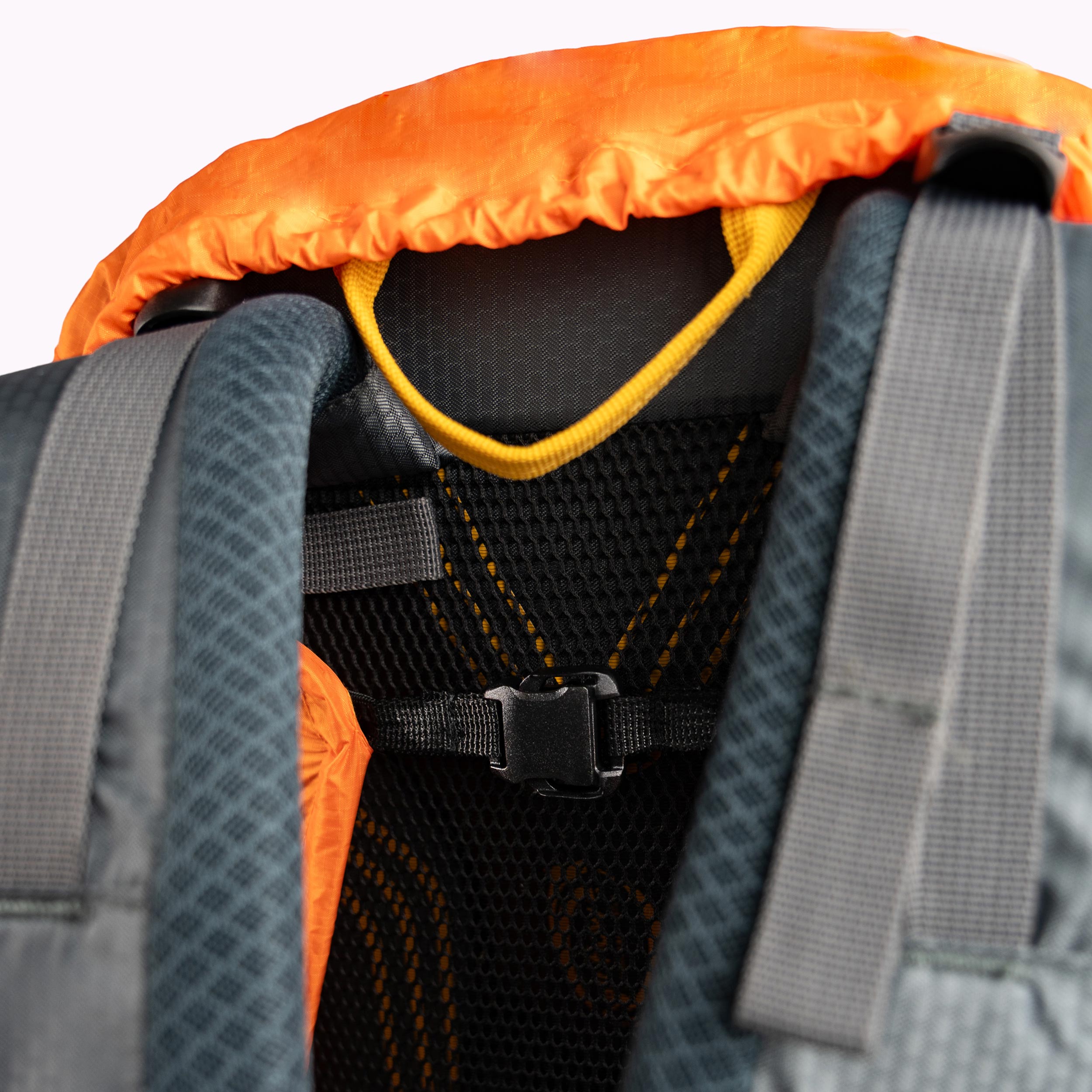 Highlander Ducks Back housse pluie 50-65L Orange