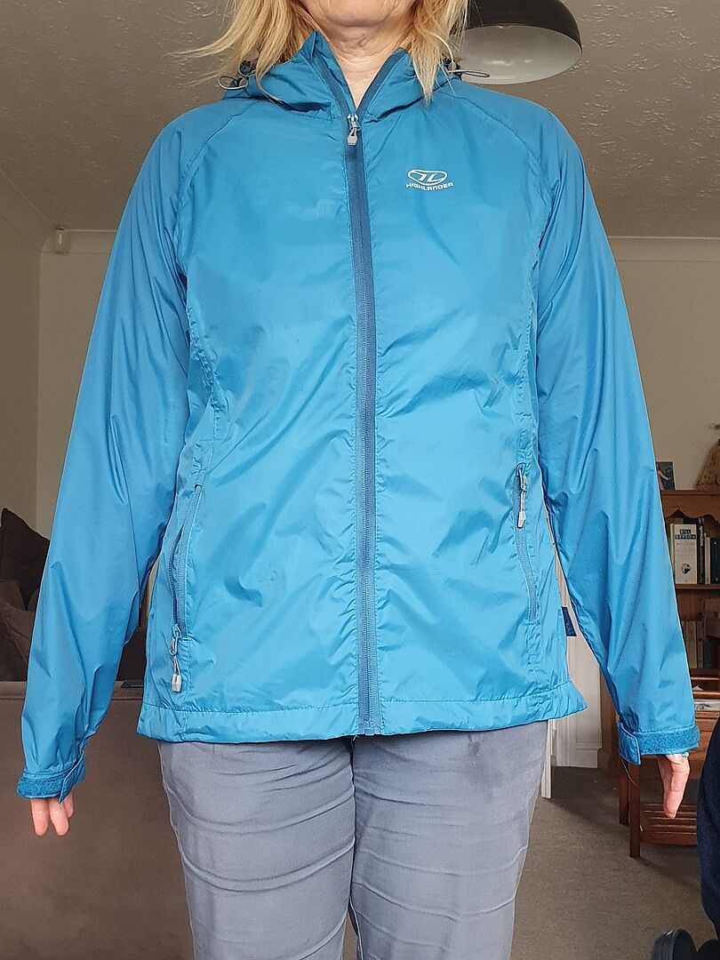 Highlander Stow & Go veste imperméable enfant bleu pliable