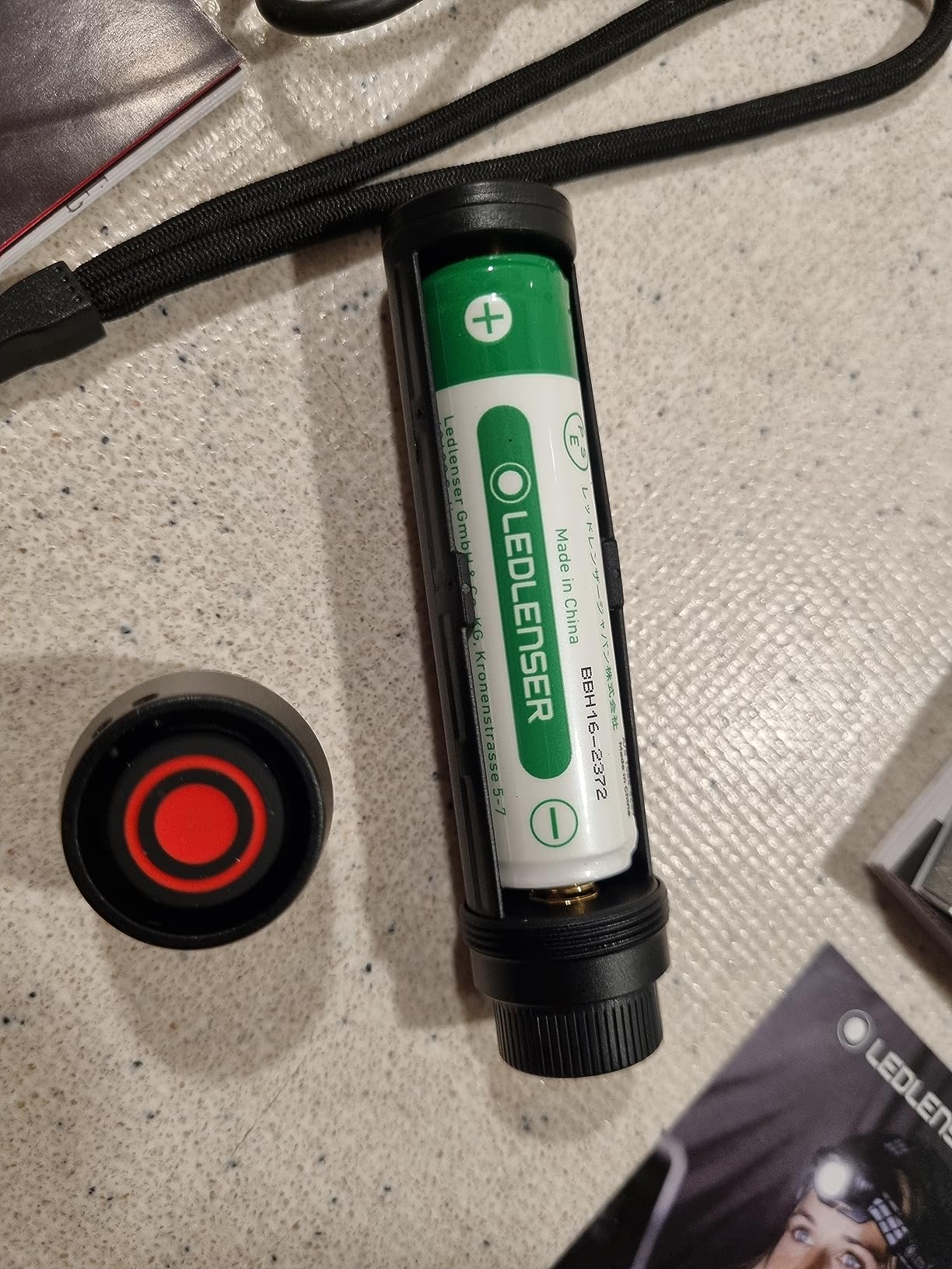 Ledlenser P6R Core QC lampe torche 270 lm RGB rechargeable