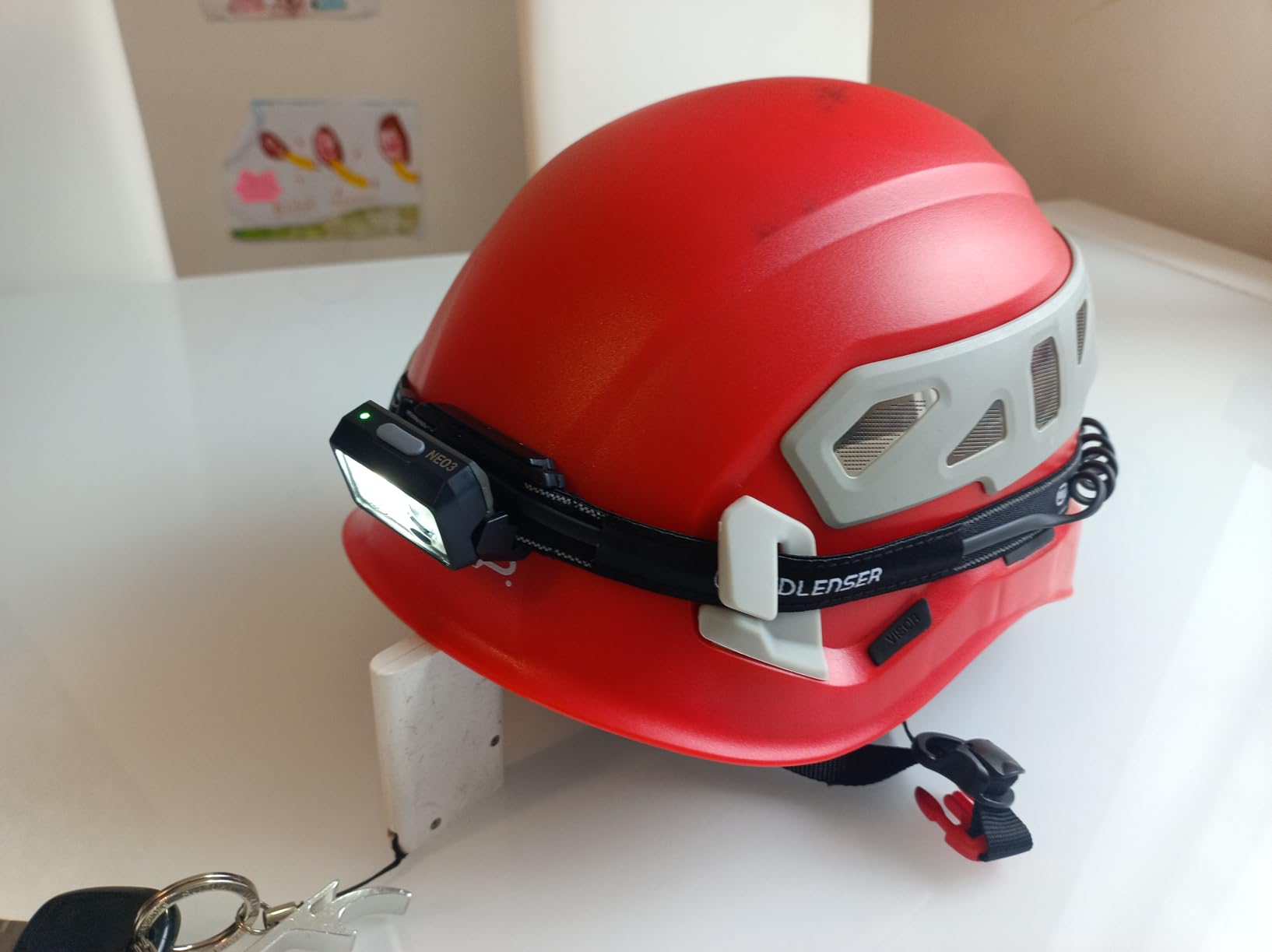 Ledlenser NEO3 lampe frontale noir 400 lm piles AAA