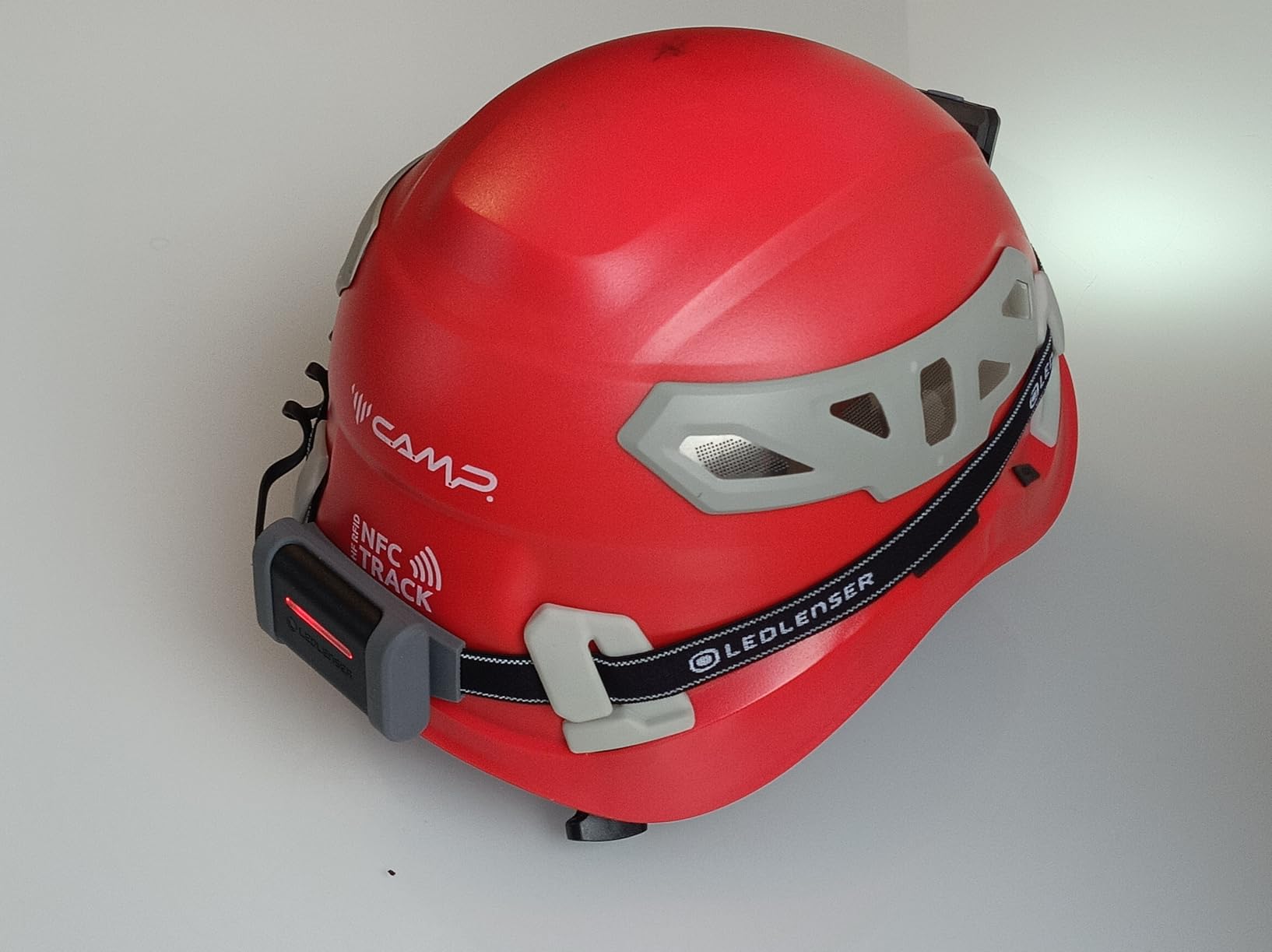 Ledlenser NEO3 lampe frontale noir 400 lm piles AAA