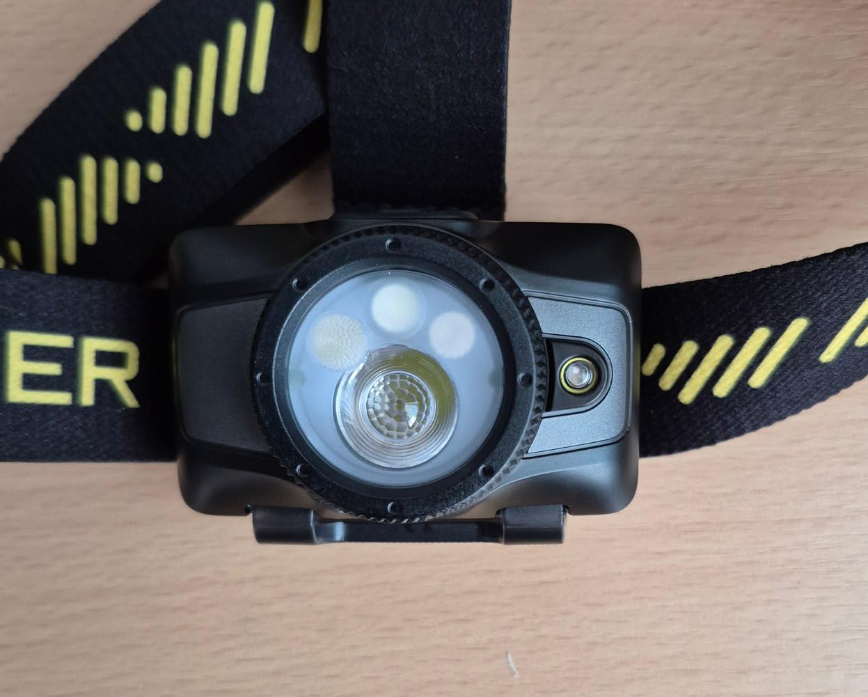 Ledlenser HF7R Pro lampe frontale 1200 lm USB-C rouge