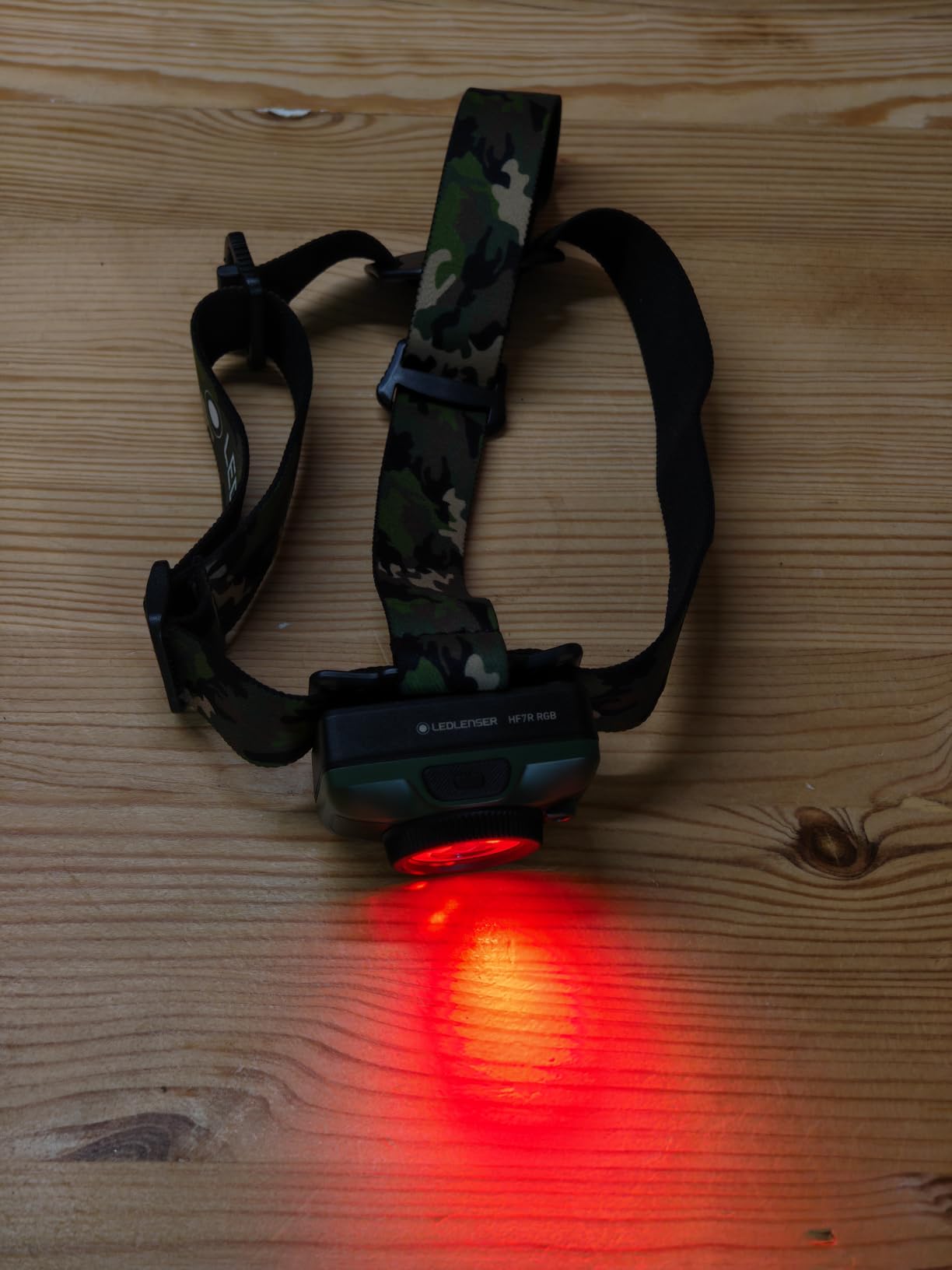 Ledlenser HF7R RGB lampe frontale camouflage 1200 lm