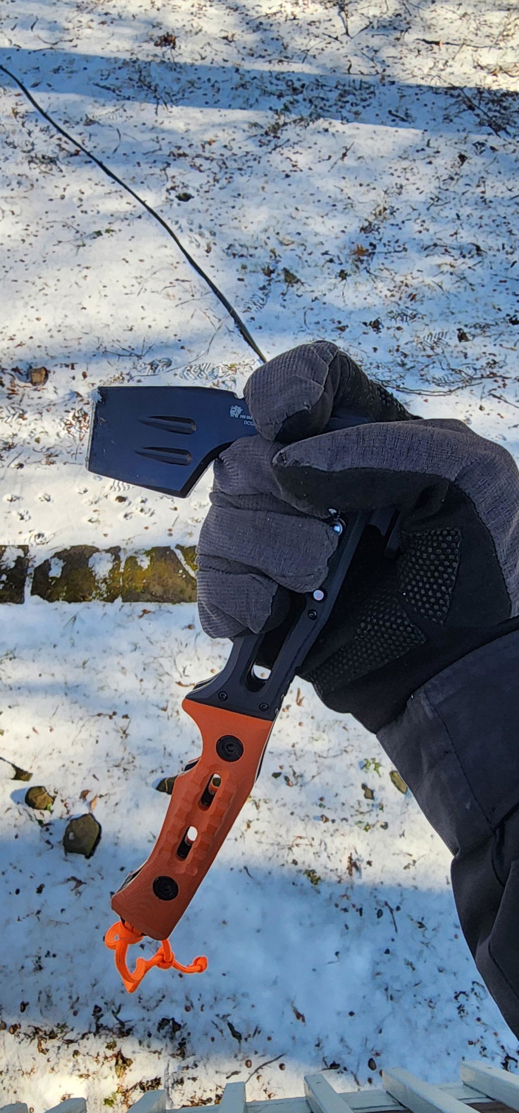 HX Camping Hatchet FALCILUX FT-19 hache pliante manche noir DC53