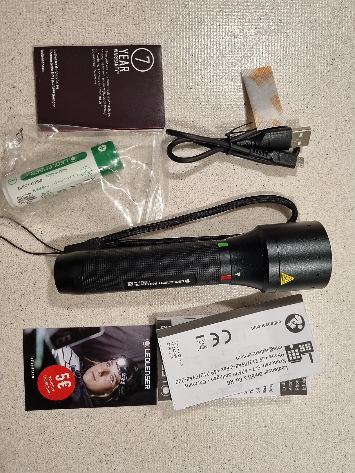 Ledlenser P6R Core QC lampe torche 270 lm RGB rechargeable