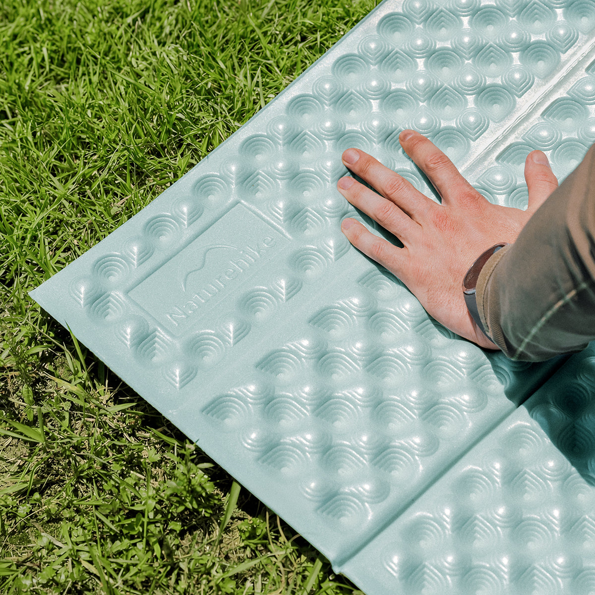 Naturehike Troues R2.4 matelas mousse pliable olive M