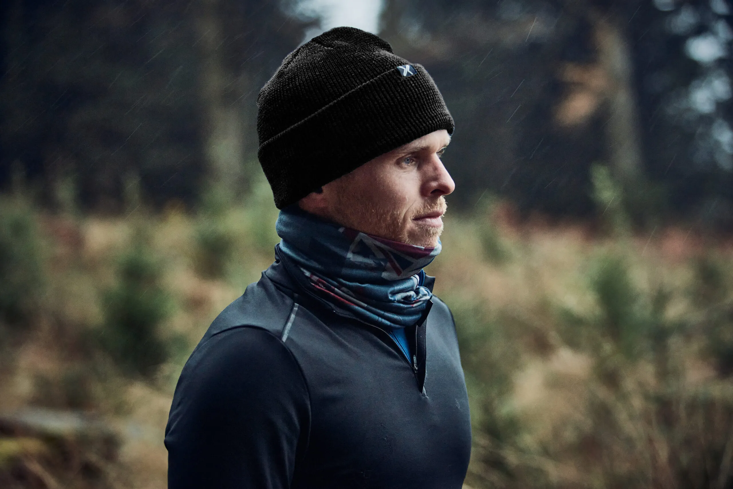 Terra Nova Urban Contour bonnet imperméable à revers