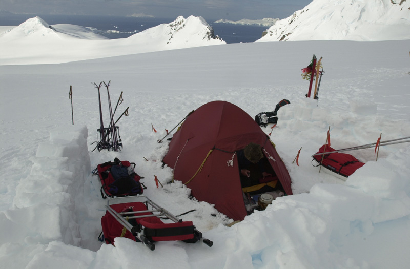 Terra Nova Expedition Super Quasar tente géodésique 4 saisons