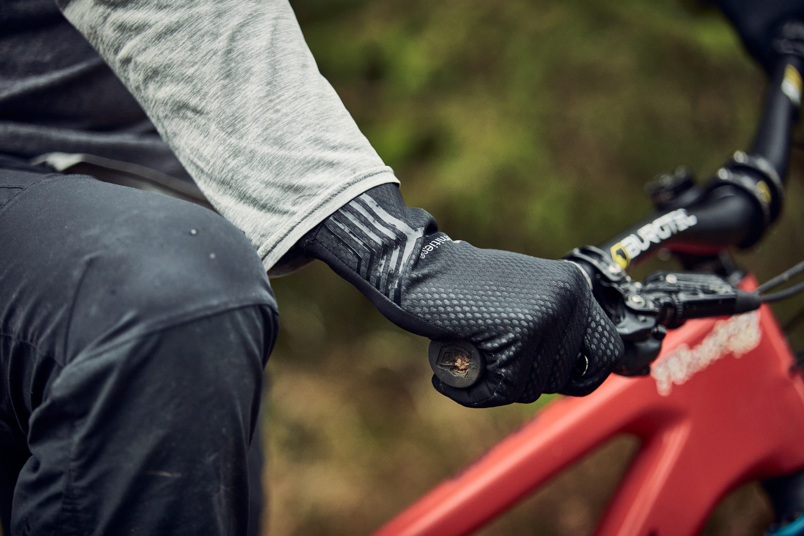 Terra Nova Active Sirocco Gloves gants coupe-vent tactiles